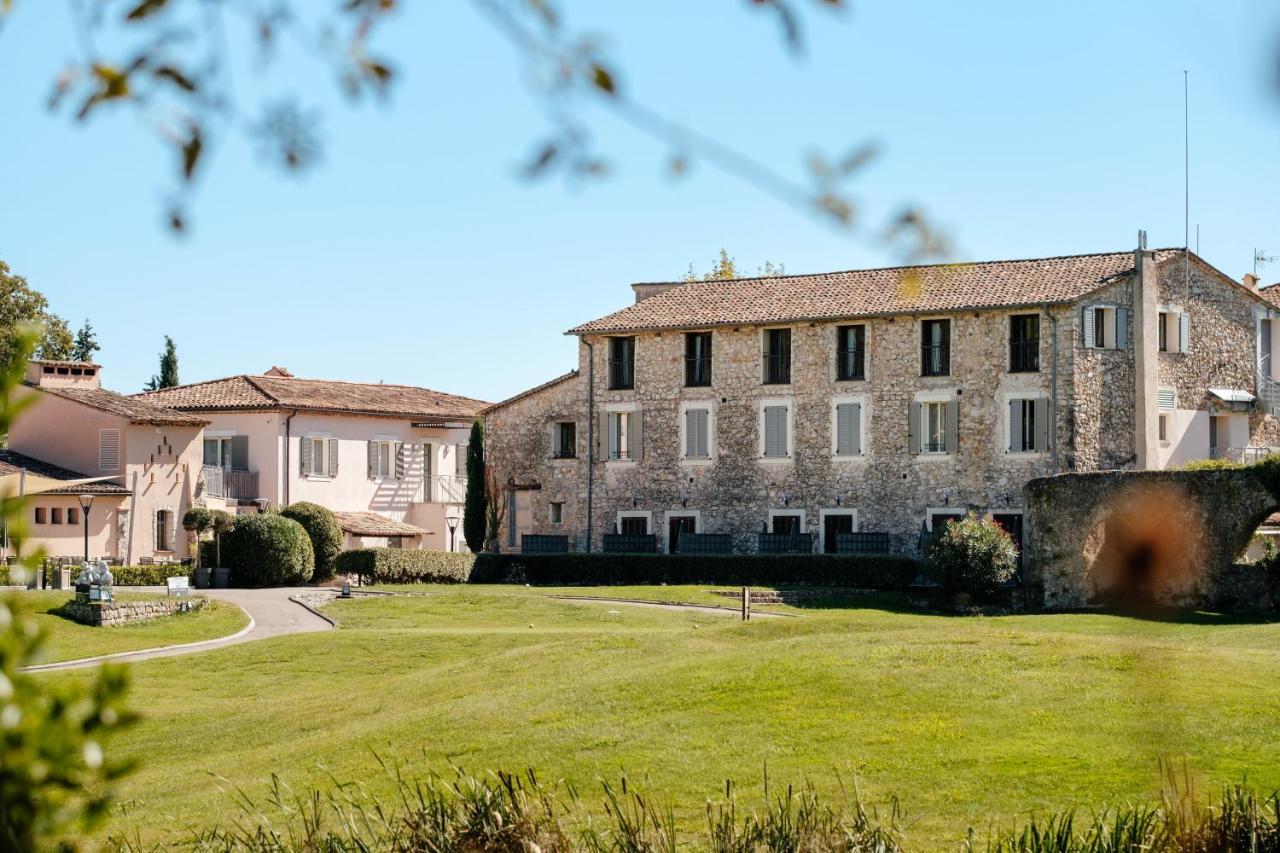 Hotel Golf & Spa Chateau De La Begude The Originals Collection Valbonne Exteriér fotografie